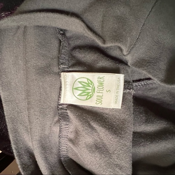 Soul Flower Gray Cropped Tie Leggings Size Small - Picture 7 of 9